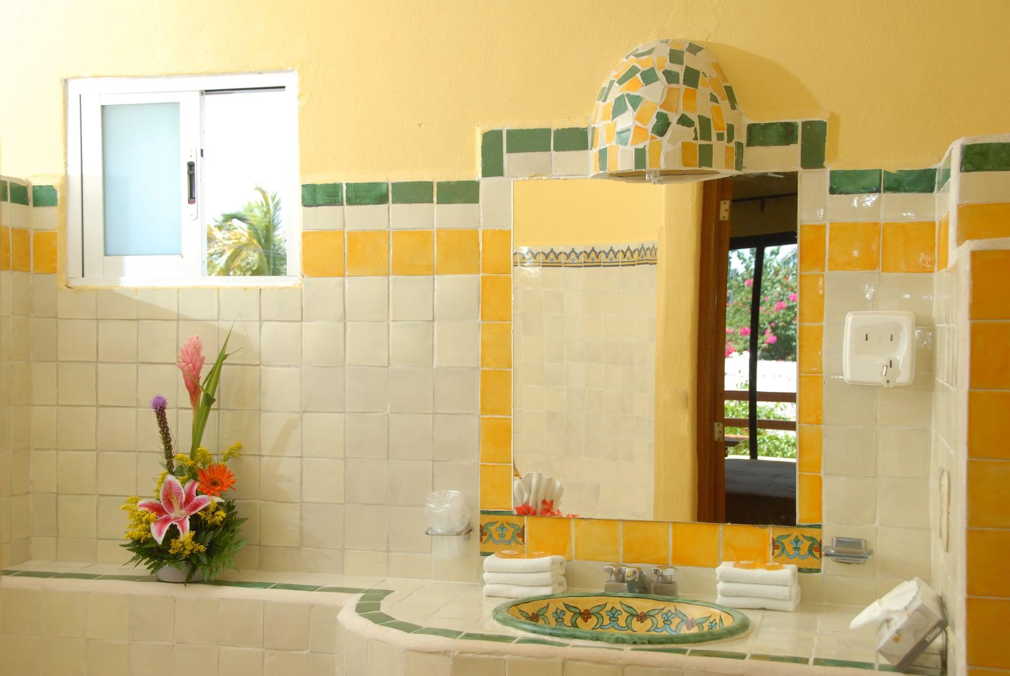 Hotel Riviera Caribe Maya Плая дел Кармен Екстериор снимка