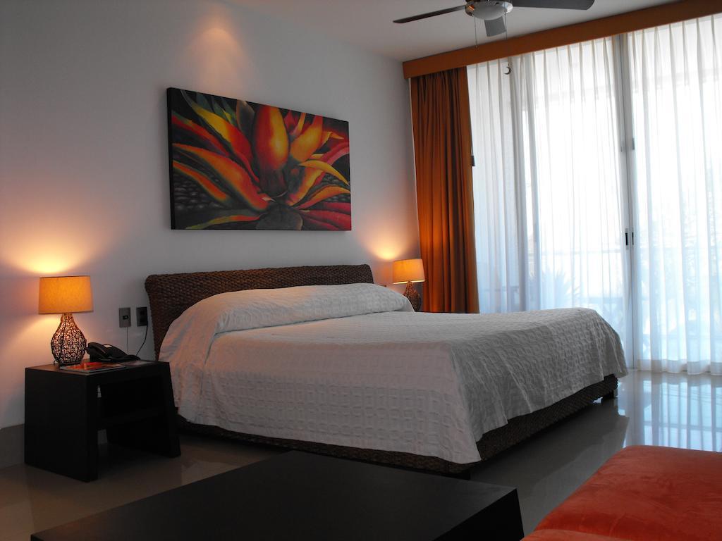 Hotel Riviera Caribe Maya Плая дел Кармен Екстериор снимка