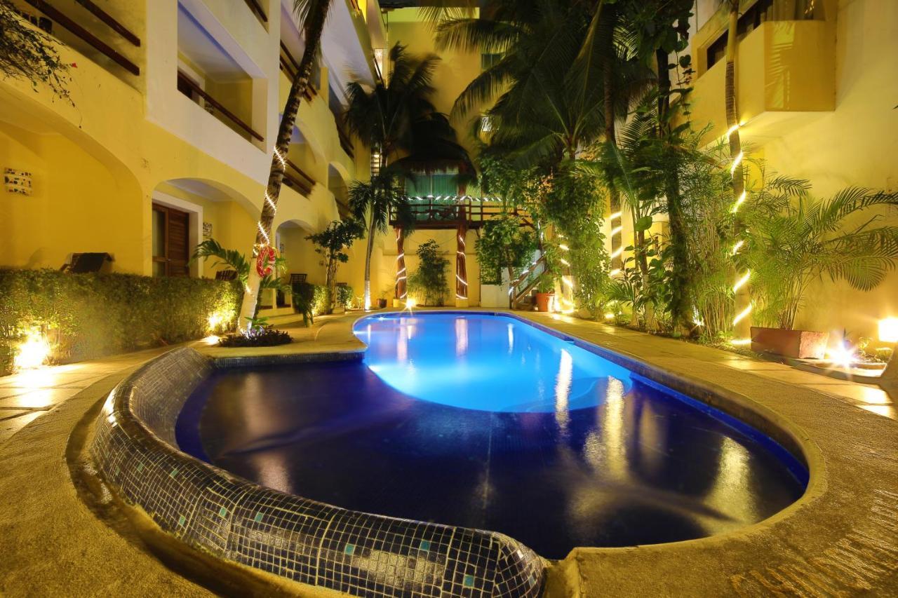 Hotel Riviera Caribe Maya Плая дел Кармен Екстериор снимка