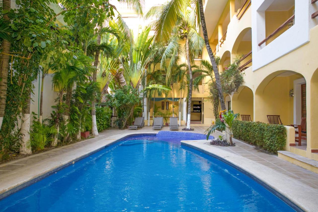 Hotel Riviera Caribe Maya Плая дел Кармен Екстериор снимка